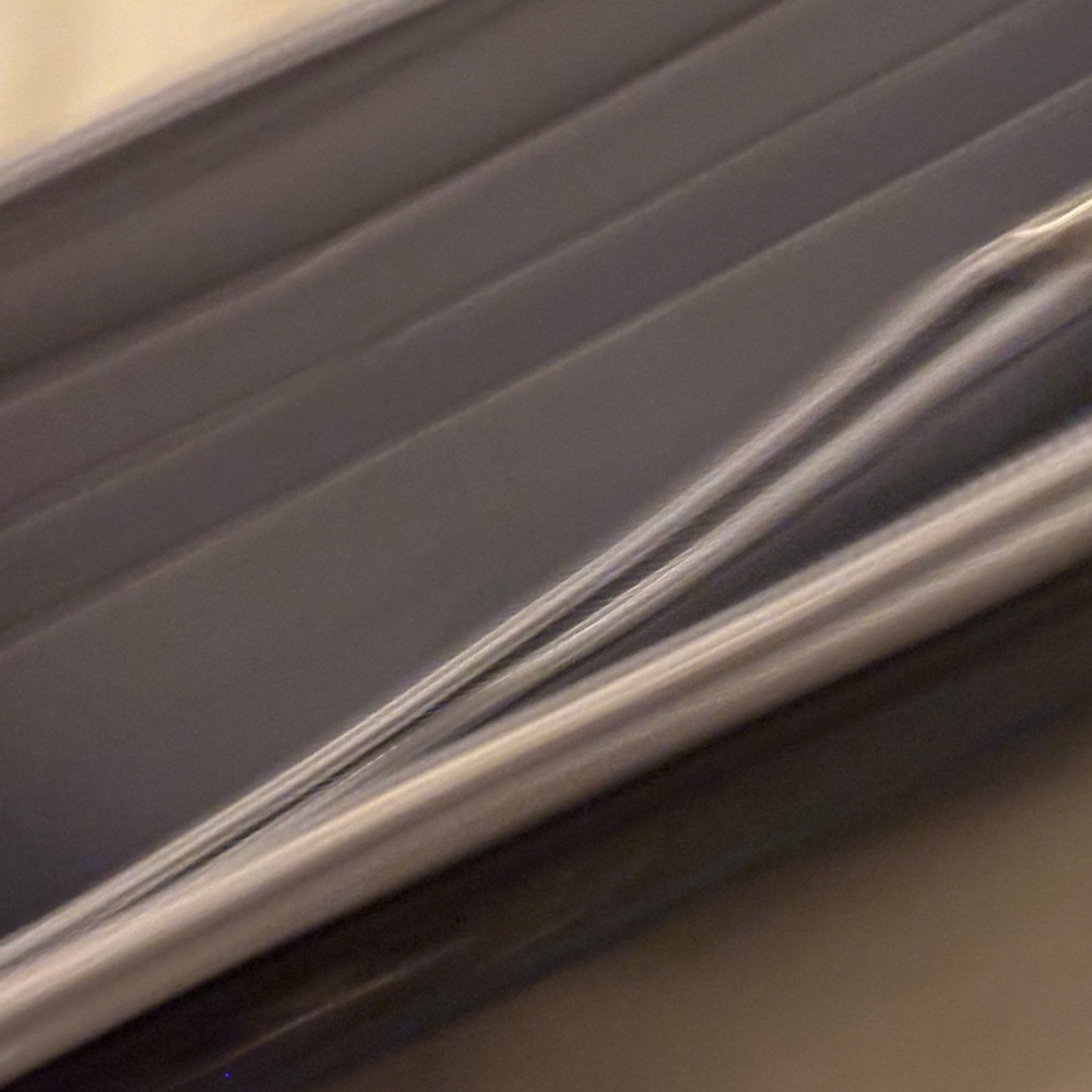 Travelon RFID Blocking Wallet with Leaf Design - Picture 14 of 16